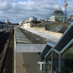 Cambridge Station from the footbridge 2015-05-19
