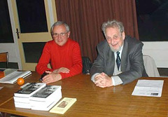 Georges Kersaudy et Henri Masson (à gauche), à Vigy lors du congrès de SAT-Amikaro en 2002
