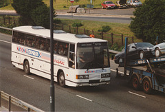 South Wales Transport 120 (MKH 831A ex RCY 120Y) passing Watford Gap (M1) – 19 May 1989 (86-5)
