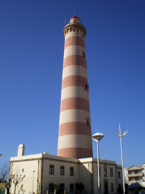 Lighthouse of Aveiro Bar (1893).