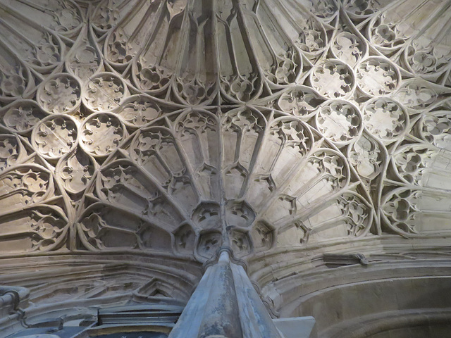 gloucester cathedral (450)