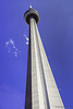 CN Tower ... P.i.P. (© Buelipix)