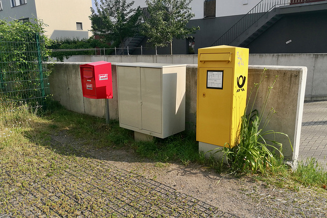 Dresden 2019 – Post Modern and Deutsche Post postboxes