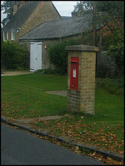Horn Hill Road post box