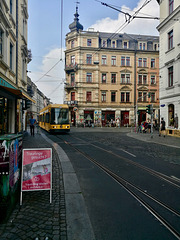 Dresden 2019 – Tram coming from the single-track section on the Görlitzer Straße