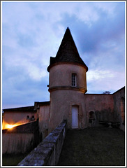 Visite du soir au château de la Finou (24) à Lalinde