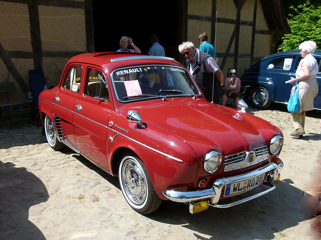 Renault Dauphine Gordini, 1956–68, mit sehr viel Chrom