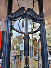 Art Nouveau doorway/entrance