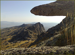 Sierra de La Cabrera granite
