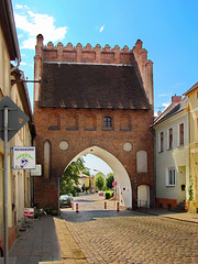 Malchin, Steintor (Stadtseite)