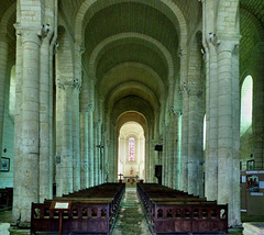 Nieul-sur-l'Autise - Abbaye Royale Saint-Vincent