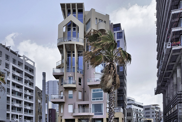 Tzvi Harel's "House on the Boardwalk," Take #1 – Retsif Herbert Samuel at Trumpledor Street, Tel Aviv, Israel