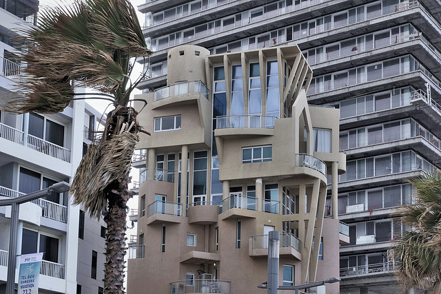 Tzvi Harel's "House on the Boardwalk," Take #2 – Retsif Herbert Samuel at Trumpledor Street, Tel Aviv, Israel