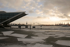 Eisschollen im Hamburger Hafen !