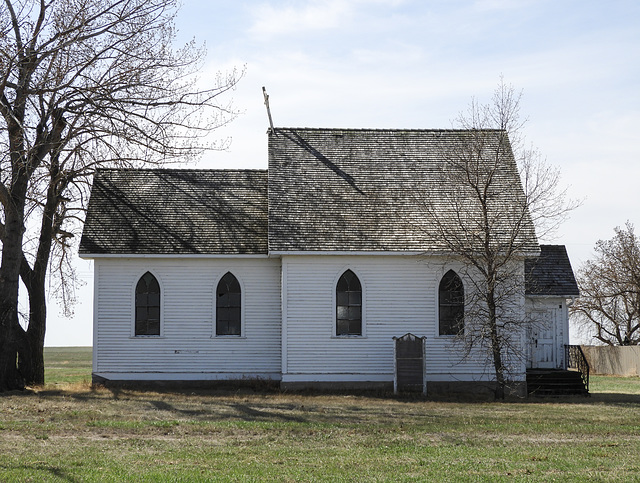 Little country church, Carmangay