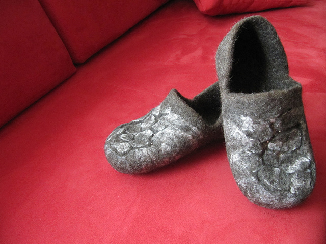 felt slippers cracked mud