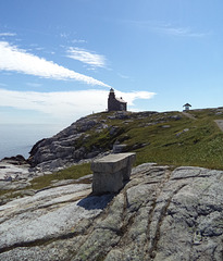Phare et banc / Bench and lighthouse