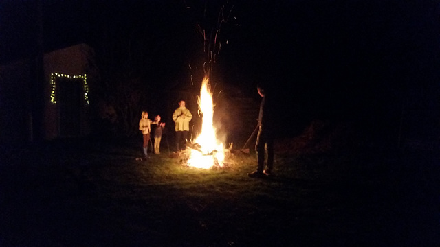winter bonfire with Brennemans
