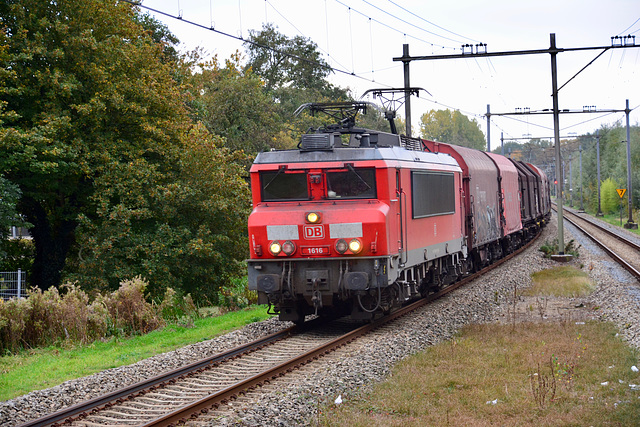 DB 1616 pulling a train to Tata steel mill