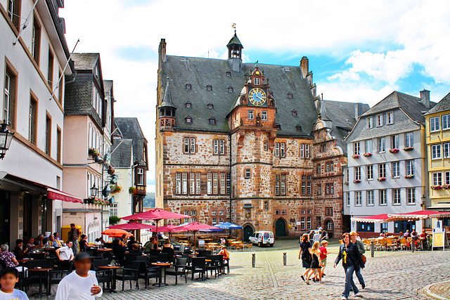 Marburg, Marktplatz mit Rathaus