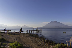 Morgenstimmung am Lago de Atitlán, Guatemala