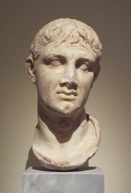 Marble Male Portrait Head from Smyrna in the Metropolitan Museum of Art, June 2016