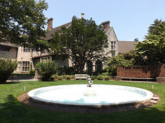 Coe Hall and Fountain at Planting Fields, May 2012