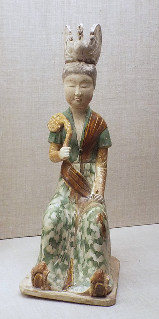 Tang Lady on a Stool with a Phoenix Headdress in the Boston Museum of Fine Arts, January 2018