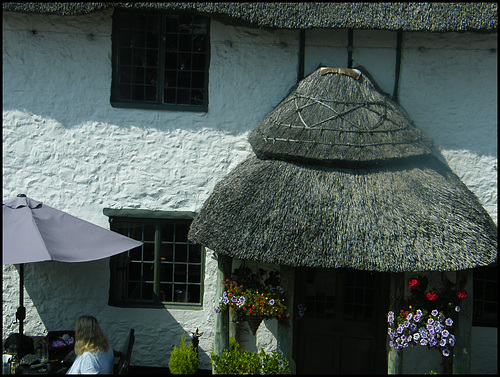 thatched porch at Colyford