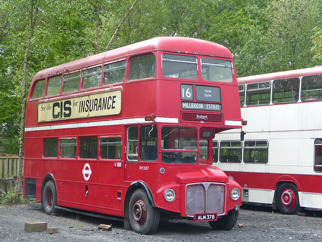 Buses at Bursledon Brickworks (15) - 11 May 2018