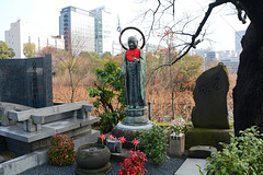 Tokyo, Statue at the Shinobazunoike Bentendo Temple in the Park of Ueno
