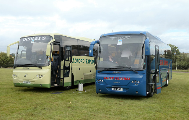 Dudleys Coaches FP51 EUJ and Elgar Coaches MFU 383 (FP51 EUK) at Showbus - 29 Sep 2019 (P1040553)