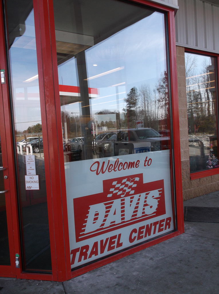 Welcome to Davis Travel Center