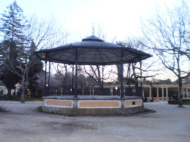 Art Nouveau bandstand (1915).