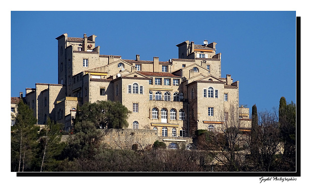 Le Château du Puy / Tourrettes ( Var )
