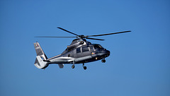 MONACO: Un hélicoptère 03