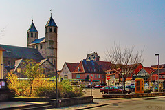 Bad Gandersheim, die Stiftskirche von Norden gesehen