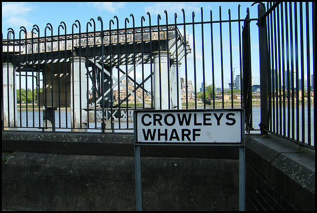 Crowleys Wharf street sign