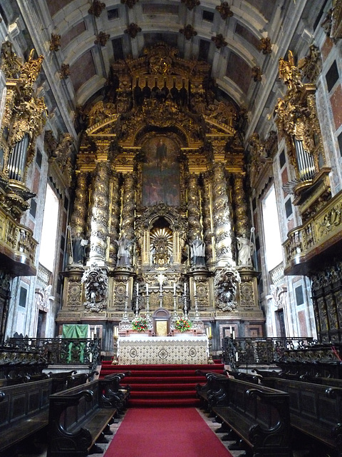 Porto- Cathedral Interior