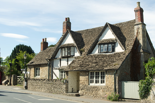 Romantic English Country Cottage, Lacock Village