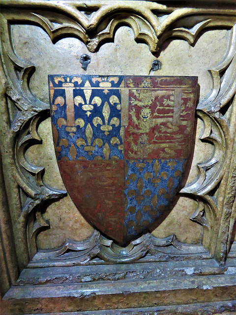 canterbury cathedral (101)royal arms in enamel heraldry on the c14 tomb of edward +1376 later known as the black prince