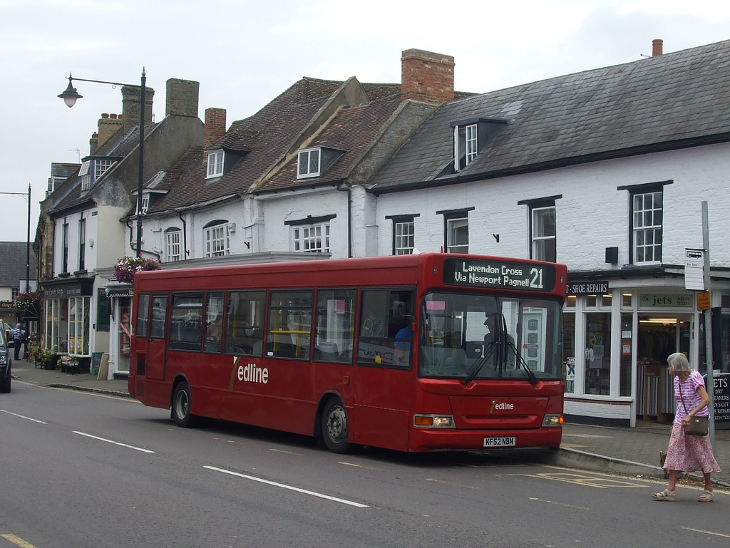 Redline Buses KF52 NBM in Olney - 25 Aug 2016 (DSCF4873)