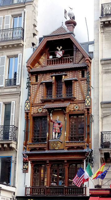Paris, façade alsacienne