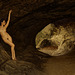 Akt in der Höhle
