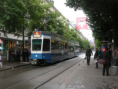 DSCN2214 VBZ (Zürich) tram in Bahnhofstrasse - 16 Jun 2008