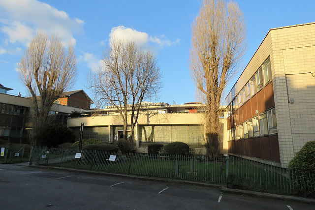 finsbury health centre , islington, london