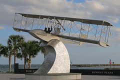 Monument to the Benoist airboat (Explored)