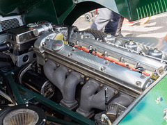 E-type Jag engine