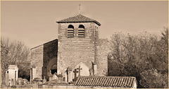Montluel (01) 27 novembre 2014. La chapelle Saint-Barthélémy (13e siècle).