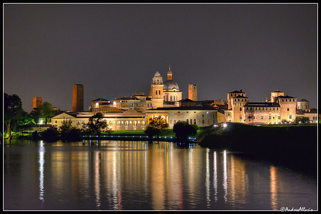 Mantova by night